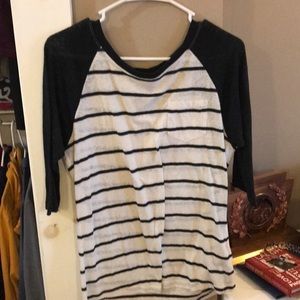 Black and white quarter sleeve NEVER WORN